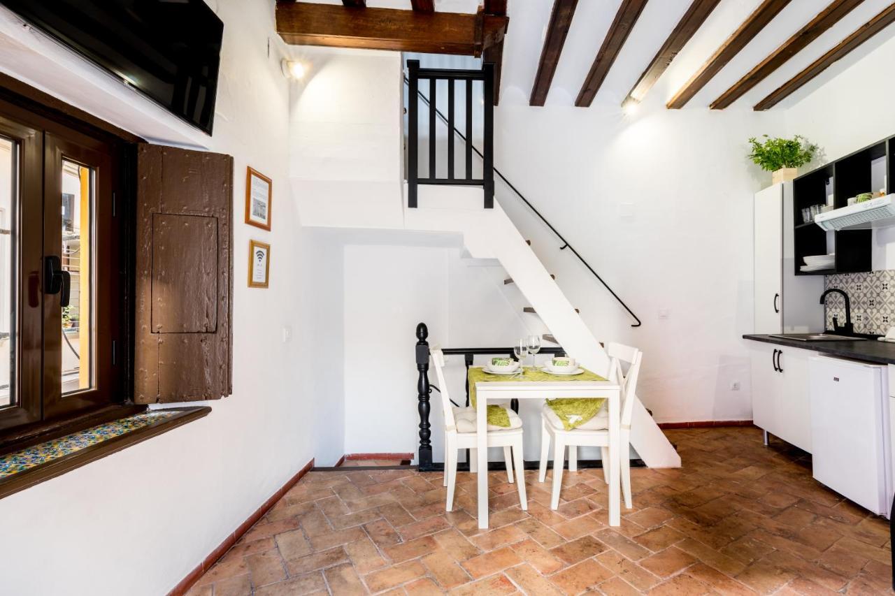 Casa Ispal Alfalfa Sevilla Bagian luar foto